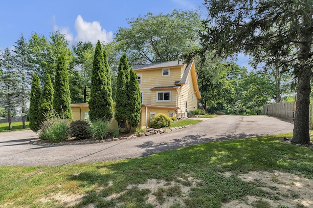 2050 S Wagner Rd, Ann Arbor, MI 48103 - view of side of property