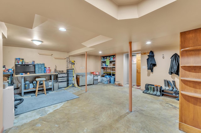2050 S Wagner Rd, Ann Arbor, MI 48103 - finished below grade area featuring recessed lighting