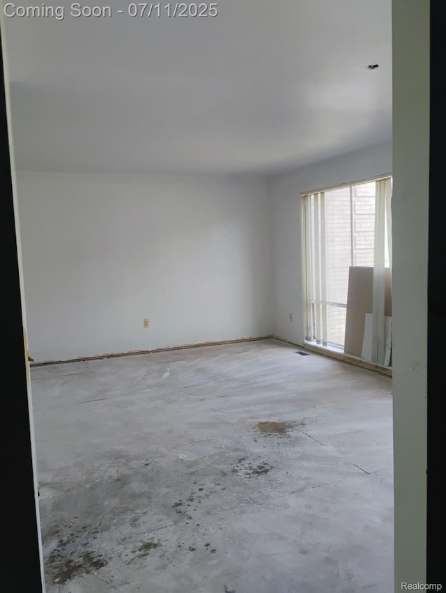 22100 Dante St, Troy, MI 48237 - photo 18