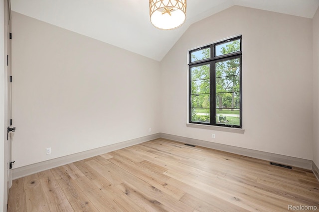 12771 N Pointe Dr, Utica, MI 48315 - photo 24