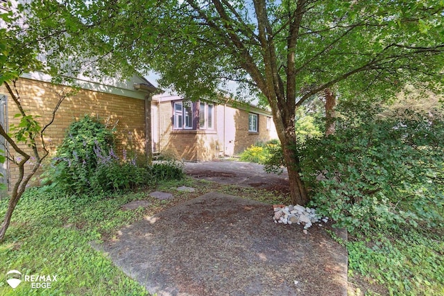 501 Lafayette St, Flint, MI 48503 - view of yard