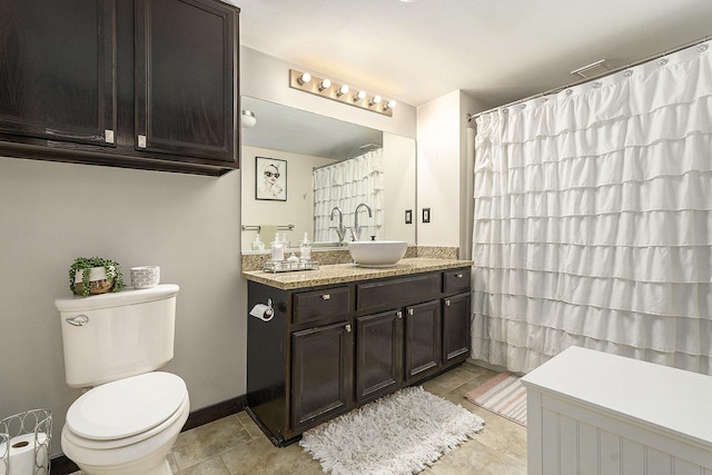 940 Monroe Ave NW Unit 416, Grand Rapids, MI 49503 - bathroom with vanity and curtained shower