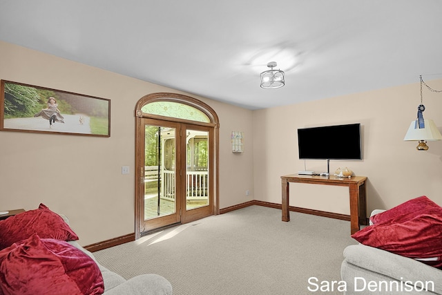 1026 Alan St, Fremont, MI 49412 - living area featuring carpet floors and baseboards