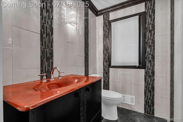 1940 Oak Pointe Dr, Rochester Hills, MI 48306 - photo 19