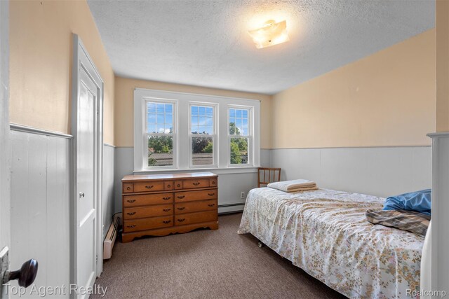 23123 E 13 Mile Rd, Saint Clair Shores, MI 48082 - carpeted bedroom with a baseboard radiator, a textured ceiling, and wainscoting