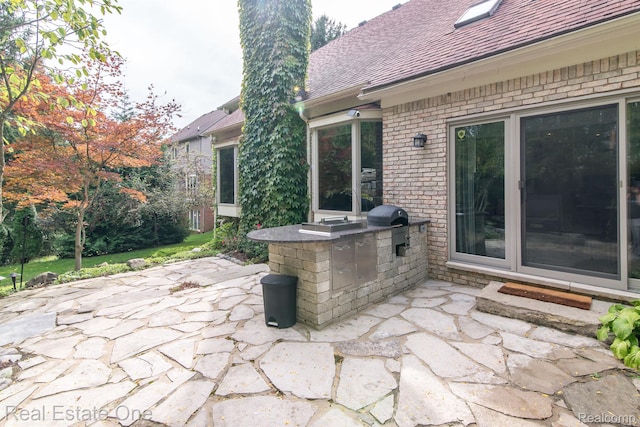 4088 Parkstone Ct, Troy, MI 48098 - photo 18