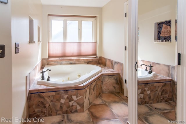 4088 Parkstone Ct, Troy, MI 48098 - photo 72