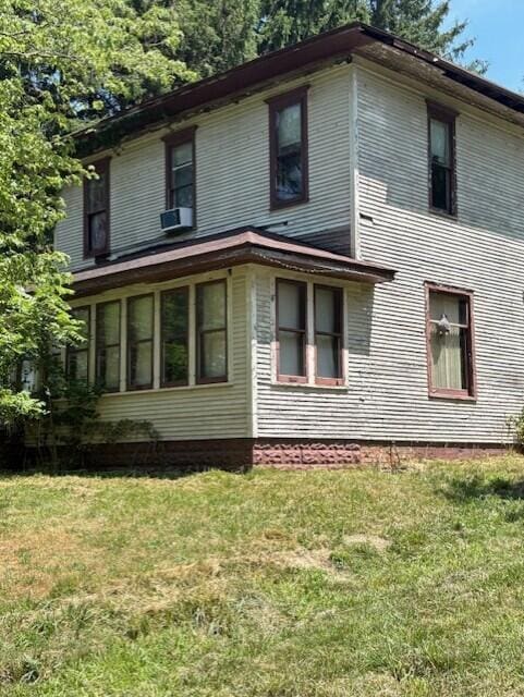 331 S Euclid Ave, Benton Harbor, MI 49022 - photo 1