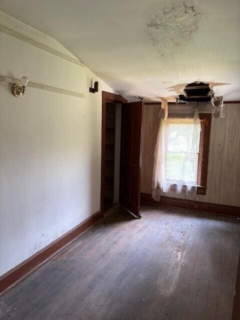 331 S Euclid Ave, Benton Harbor, MI 49022 - photo 42