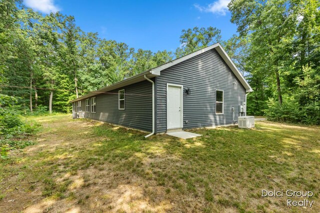 8919 Buckhorn Dr, Howard City, MI 49329 - photo 23