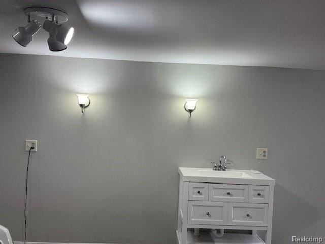 29301 Rockcastle St, Farmington Hills, MI 48336 - photo 8