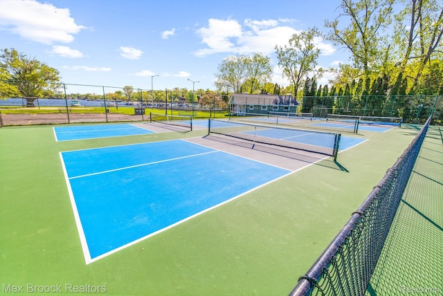 2419 Avondale St W, Sylvan Lake, MI 48320 - view of tennis court with community basketball court