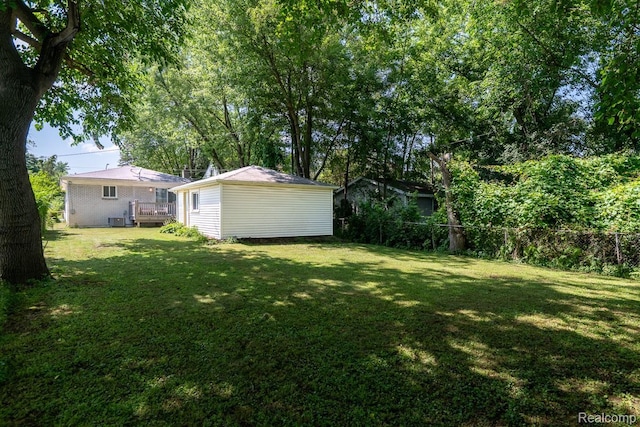 3410 N Main St, Royal Oak, MI 48073 - view of yard with a deck and an outbuilding