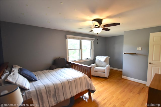 1983 Graefield Rd, Birmingham, MI 48009 - bedroom with light wood-style floors and ceiling fan