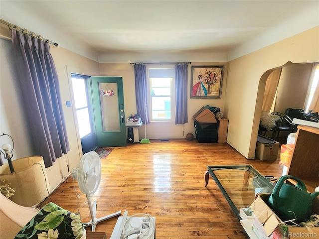3209 Lockwood St, Detroit, MI 48210 - photo 2