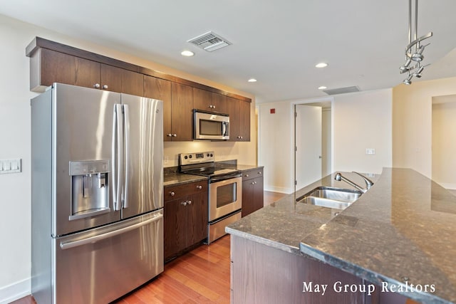 335 Bridge St NW Unit 1503, Grand Rapids, MI 49504 - photo 4