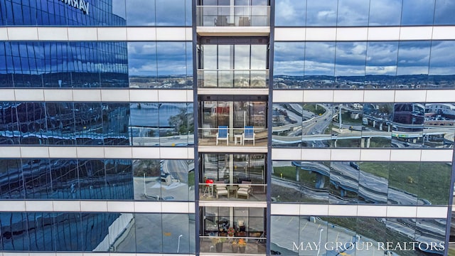 335 Bridge St NW Unit 1503, Grand Rapids, MI 49504 - photo 21