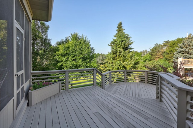 5 Mission Rdg, Frankenmuth, MI 48734 - view of wooden terrace