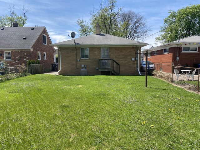 17046 Wakenden St, Redford, MI 48240 - photo 2