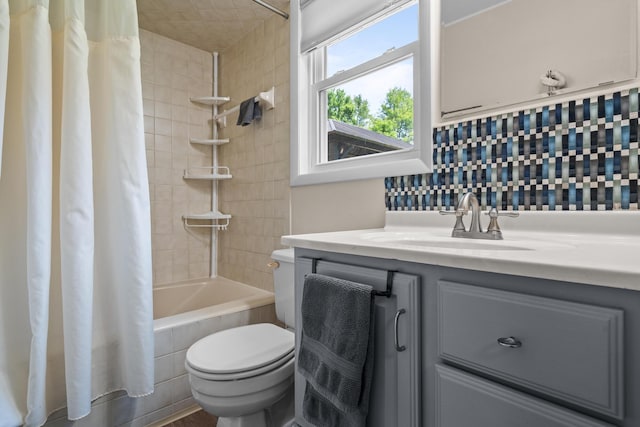 69291 Brush Trl, Niles, MI 49120 - full bathroom with shower / tub combo with curtain, vanity, and tasteful backsplash