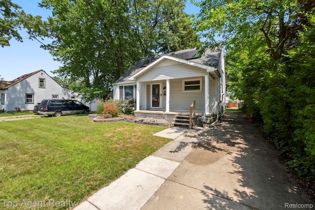6318 Helen St, Garden City, MI 48135 - photo 2