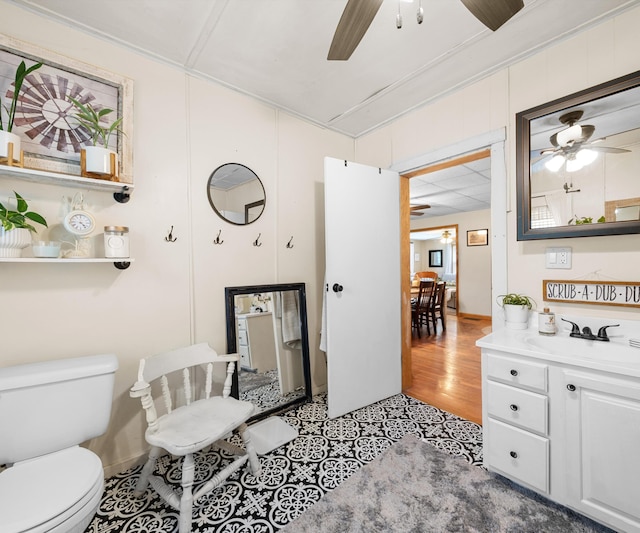 278 E Southern Rd, Coldwater, MI 49036 - bathroom featuring a ceiling fan, vanity, and tile patterned flooring