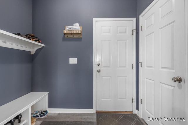 5845 Nile Dr SW, Wyoming, MI 49418 - mudroom with baseboards