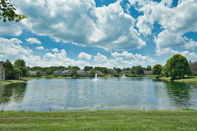 584 Cambridge Way, Bloomfield Hills, MI 48304 - water view