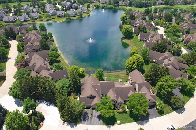 584 Cambridge Way, Bloomfield Hills, MI 48304 - aerial view of property's location with a large body of water and nearby suburban area
