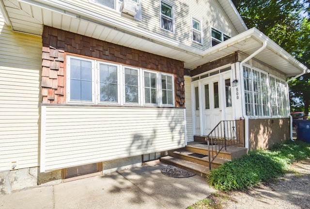 500 W Chicago St, Coldwater, MI 49036 - doorway to property