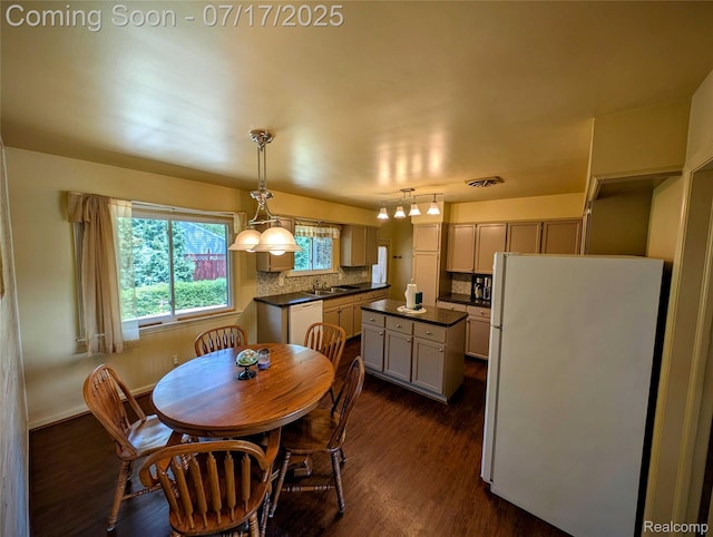 1221 Center Ave, Marine City, MI 48060 - photo 7