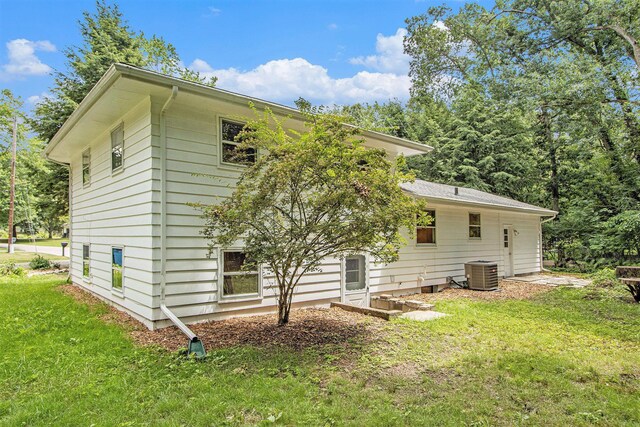 3912 Robin Ln, Kalamazoo, MI 49008