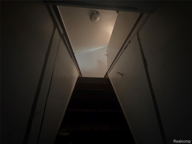 17416 Bentler St, Detroit, MI 48219 - view of staircase