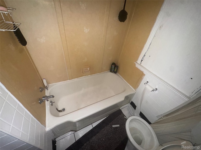 17416 Bentler St, Detroit, MI 48219 - full bathroom with washtub / shower combination and tile patterned floors