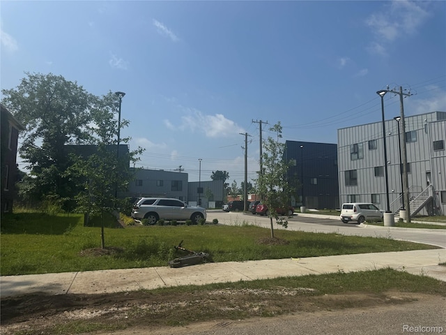 17416 Bentler St, Detroit, MI 48219 - view of asphalt road with street lighting and sidewalks