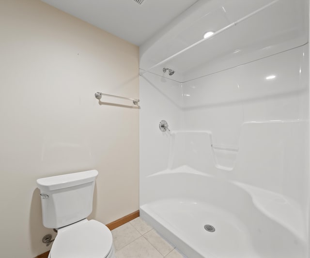 2418 Meadowridge Ct, Ann Arbor, MI 48105 - bathroom featuring tile patterned floors and a shower