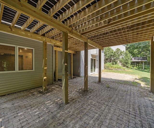 2418 Meadowridge Ct, Ann Arbor, MI 48105 - view of patio / terrace