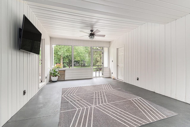2659 Bedford Rd, Ann Arbor, MI 48104 - unfurnished sunroom featuring a ceiling fan