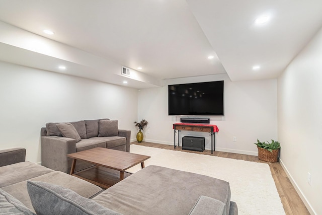 2659 Bedford Rd, Ann Arbor, MI 48104 - living room with light wood-type flooring and recessed lighting