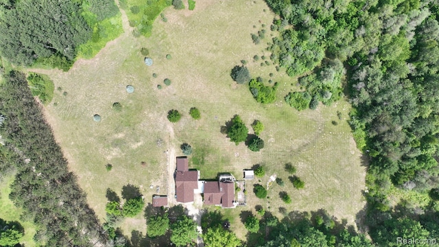 3733 N Hoover Ave, Gladwin, MI 48624 - aerial view of property and surrounding area with rural landscape
