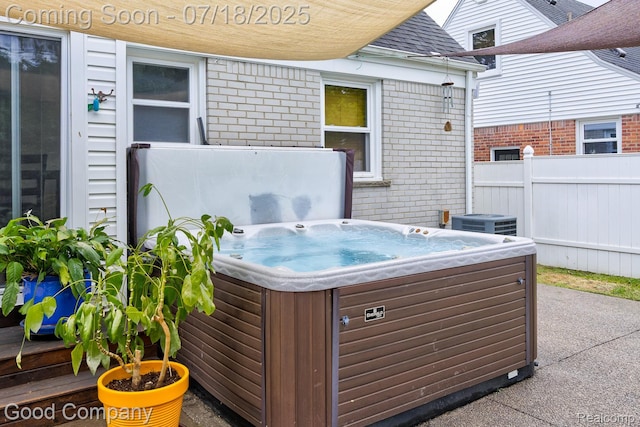 923 E 4th St, Royal Oak, MI 48067 - view of patio / terrace featuring a hot tub