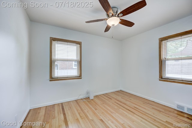 923 E 4th St, Royal Oak, MI 48067 - empty room featuring wood finished floors and a ceiling fan