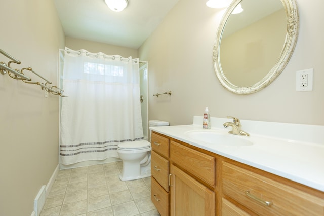 1803 Bell Rd, Niles, MI 49120 - full bath featuring vanity, tile patterned floors, and curtained shower