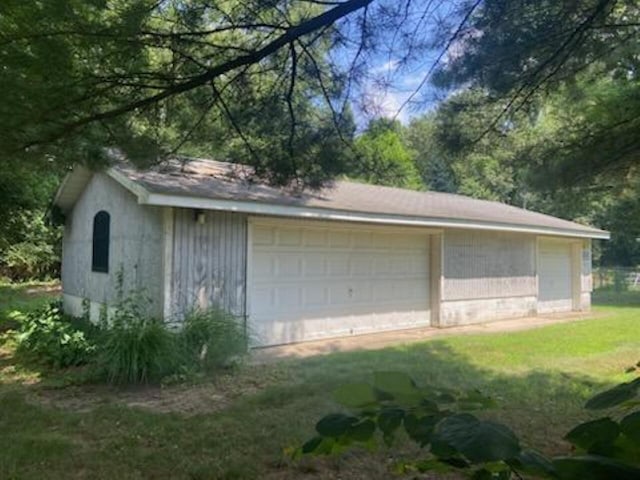 1803 Bell Rd, Niles, MI 49120 - view of detached garage