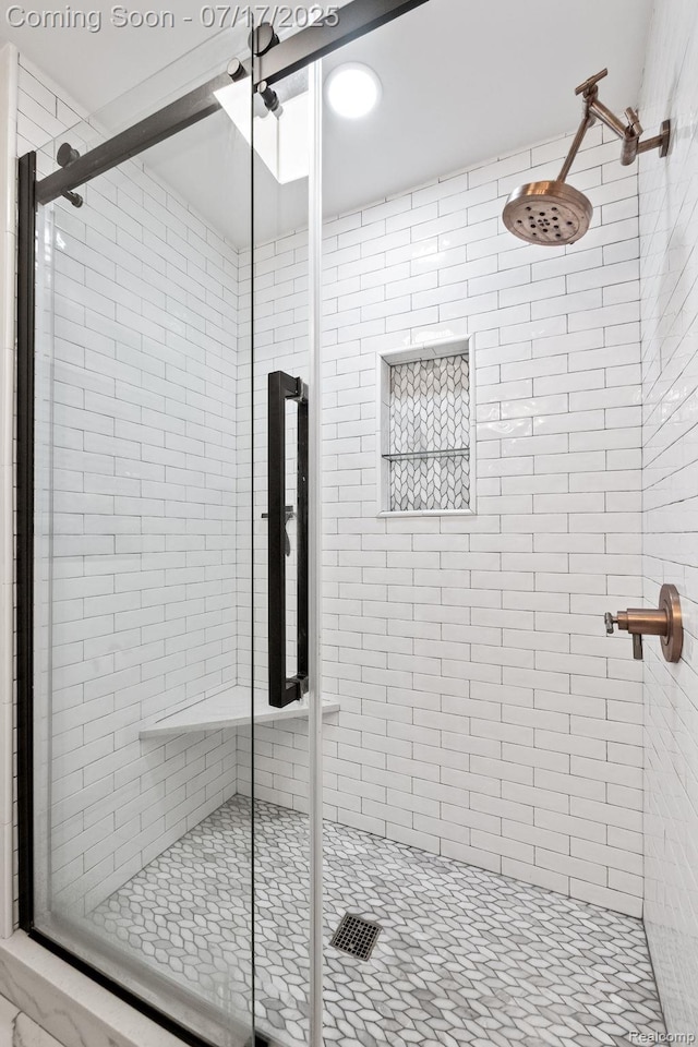 309 S Dorchester Ave, Royal Oak, MI 48067 - full bathroom with a shower stall
