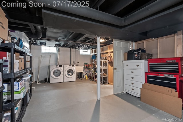 309 S Dorchester Ave, Royal Oak, MI 48067 - below grade area featuring washer and clothes dryer and a sink