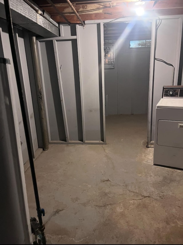 2032 Daron Pl, Flint, MI 48505 - unfinished basement featuring washer / dryer
