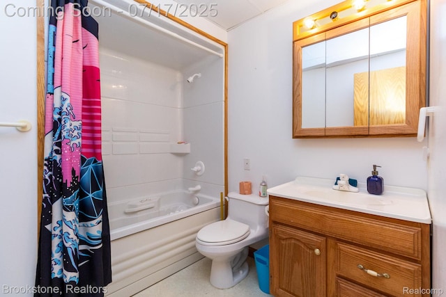 8808 Big Lake Rd, Clarkston, MI 48346 - full bathroom with vanity and shower / bath combination with curtain