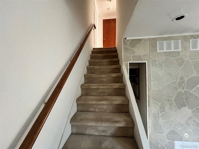 1063 Minnesota Ave, Troy, MI 48083 - photo 7