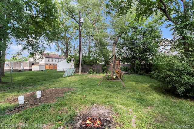 7642 Arcola Ave, Westland, MI 48185 - view of fenced backyard